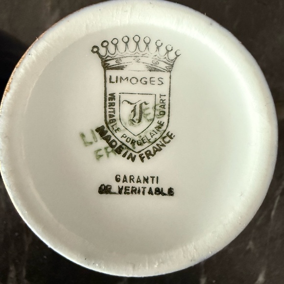 LIMOGES Porcelain Teacups and Saucers (Set of 2) - Picture 15 of 16